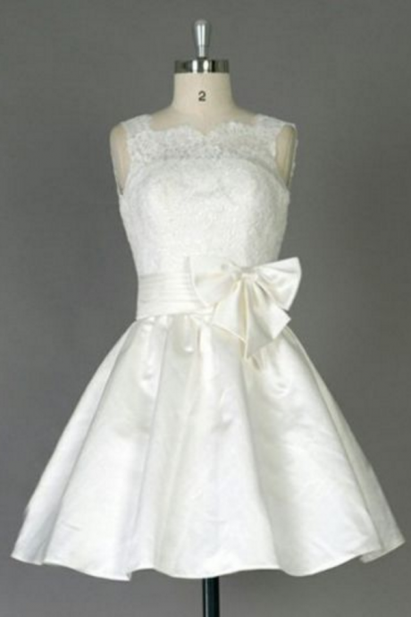 White Homecoming Dresses Zipper-up Sleeveless A Lines Scalloped-edge Mini Lace