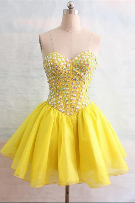 Sleeveless Yellow Homecoming Dresses Gown Beaded Above Knee Sweetheart Neckline Laced Up Gown