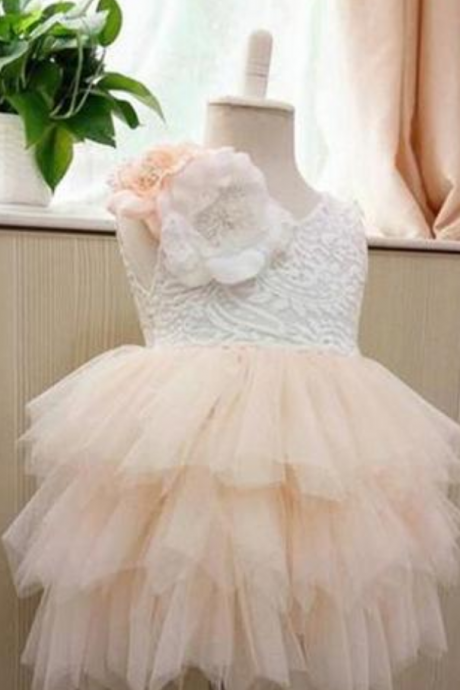 Knee-length Tulle Backless Scoop Sleeveless Tiered Flower Girl Dresses With Flowers