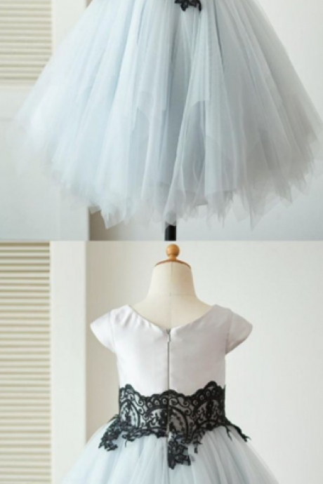 Cute Sliver Flower Girl Dresses, Sweet Wedding Party Gowns With Black Appliques, Fashion Cap Sleeves Gowns For Baby Girl