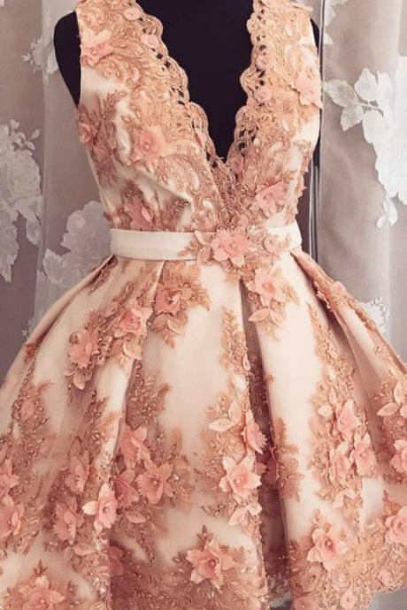 Sassy Wedding Blush Plunge Neckline Tulle Homecoming Dress With Florals Applique Beading