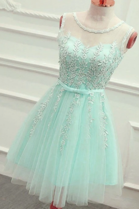 Tulle Short Party Dress With Lace Applique, Homecoming Dress