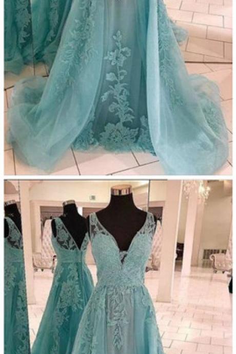 Gorgeous Elegant V Neck Tulle Green A Line Prom Dress With Appliques, Formal Evening Gowns