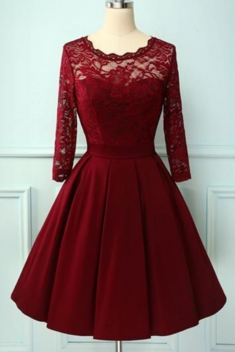 Burgundy Scoop Neck Lace Short Homecoming Dress