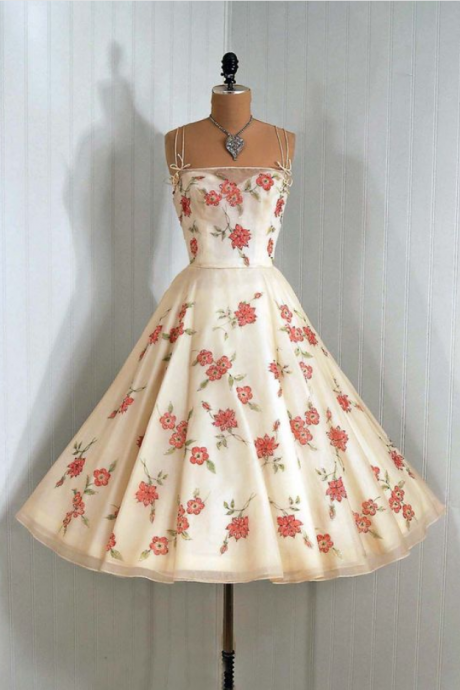 Vintage Floral A-line Tea-length Evening Dress With Sweetheart Neckline
