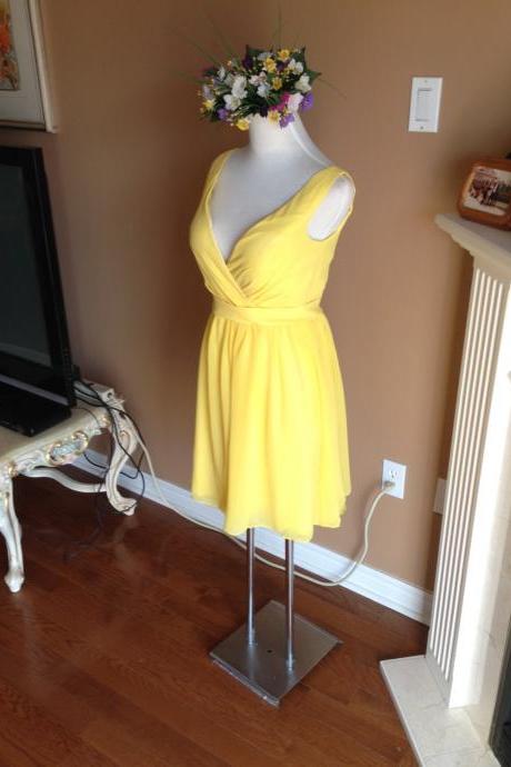 Yellow V Neck Chiffon Homecoming Dress,graduation Dresses,party Dresses,short Formal Dresses