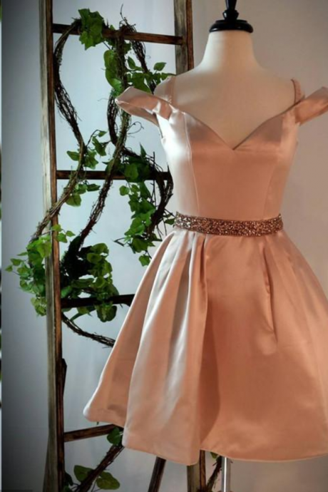 Charming Prom Dress,Cute Prom Gowns,Satin Homecoming Dress,Short Prom Party Dress