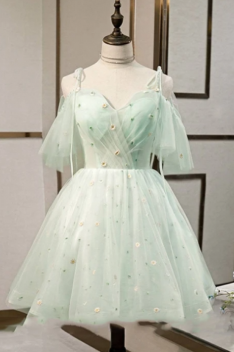 Beautiful Beads Tulle Sweetheart Neckline Ball Gown Homecoming Dresses,
