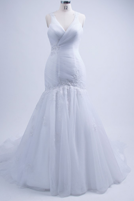 Wedding Dresses,Tulle White Wedding Dresses,Crystal and Beaded Bridal Dress,Wedding Gowns