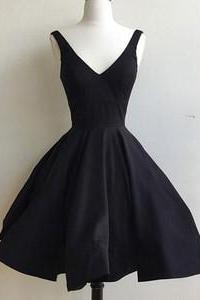 Sexy Black Spaghetti Straps Homecoming Dress,a-line V-neck Short Prom Dress, Homecoming Dress