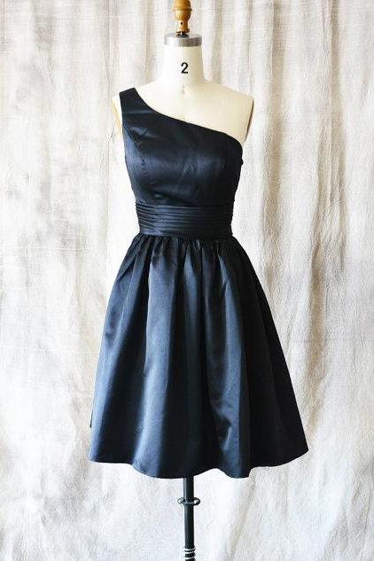 One Shoulder Navy Blue Satin Homecoming Dresses With Ruched, Waistline Simple Short Prom Dresses Mini Dresses