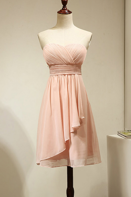 Light Pink Bridesmaid Dress With Ruching Detail, Fashionable Sweetheart Bridesmaid Gowns, Short Chiffon Bridesmaid Dress