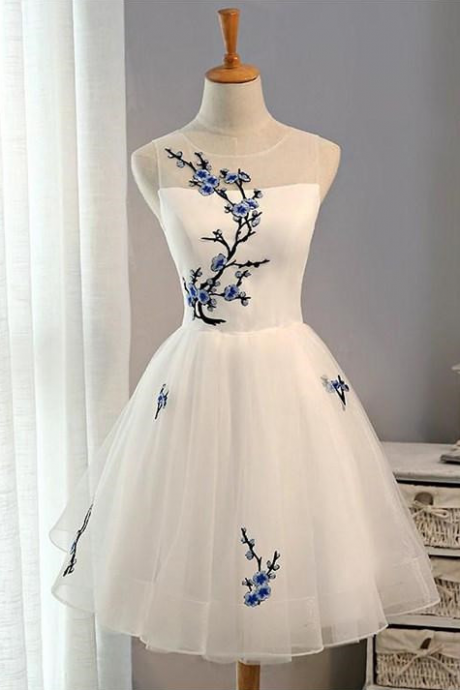 Embroidery Flowers Homecoming Dress, Short Prom Dresses