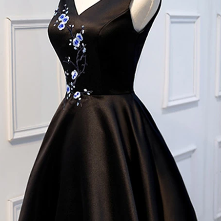Fashion V Neck Off the Shoulder Sleeveless Black Homecoming Dresses Short Prom Dress 
