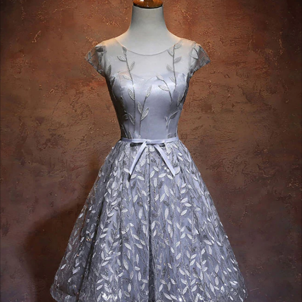 Homecoming Dresses,Gray Round Neck Lace Short Prom Dress,Cute Homecoming Dress